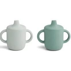 Neil kop med drikketud