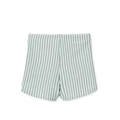 Otto Bæk og bølge badebukser